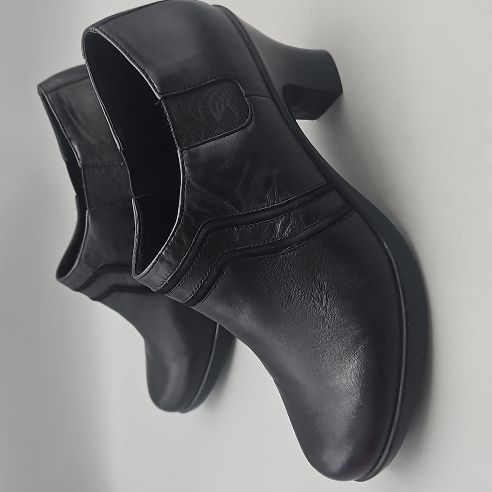 Dansko Womens Leather Slip On Ankle Boots Booties Women 39 US 8.5 9 Black